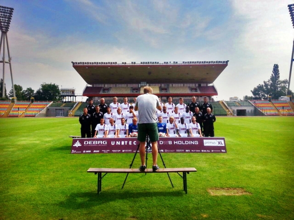 Werbefotografie - Making-of Mannschaftsbild BFC Dynamo im Berliner Jahn-Sportpark
